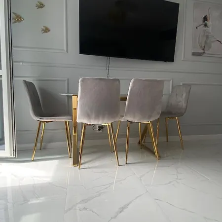 Gold Glamour Z Dwoma Sypialniami, Duzy Balkon Lägenhet