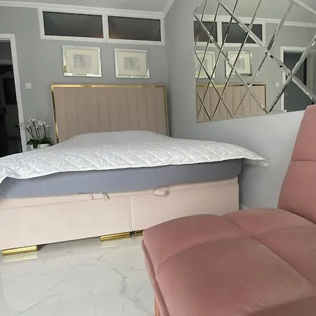 Gold Glamour Z Dwoma Sypialniami, Duzy Balkon * 소포트