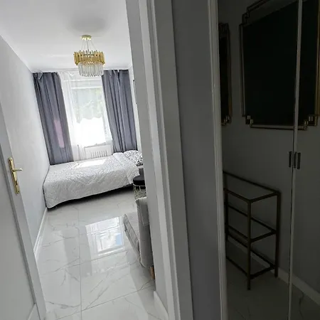 Gold Glamour Z Dwoma Sypialniami, Duzy Balkon Διαμέρισμα