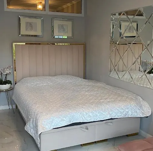 Gold Glamour Z Dwoma Sypialniami, Duzy Balkon 公寓 *